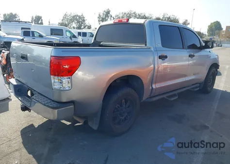2011 Toyota Tundra Grade 5.7L V8 из США, поврежденный, VIN 5TFEY5F17BX110789